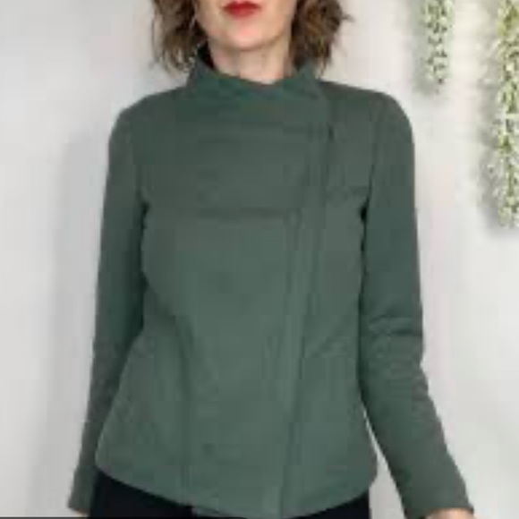 Vince Cypress Scuba Frise Asymmetrical Zipper Jacket size XS moto chic stretchy - Picture 9 of 12